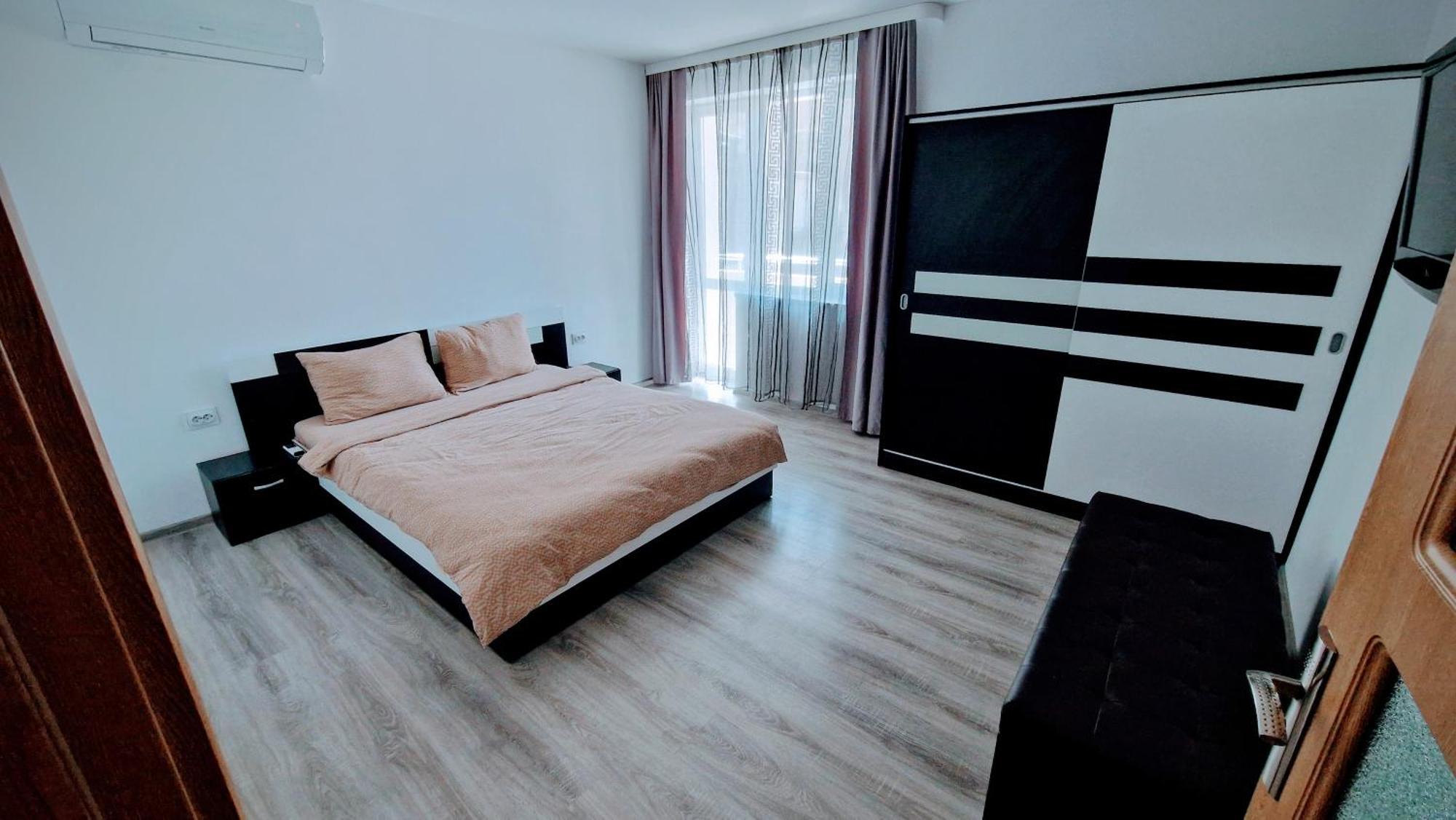 Water House Apartment ชูเมน ภายนอก รูปภาพ