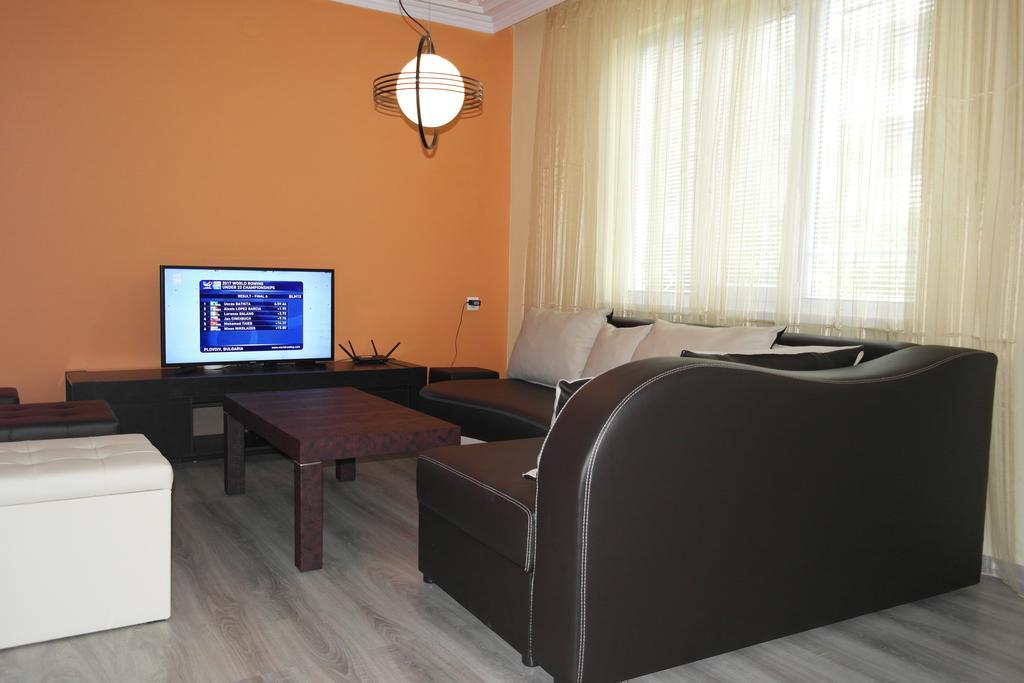 Water House Apartment ชูเมน ภายนอก รูปภาพ